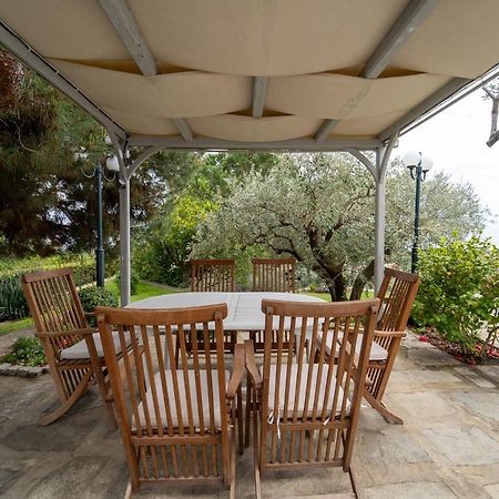 Villa Elia Kavala - Mediterranean Holiday Villa PalaiónTsiflíkion 外观 照片