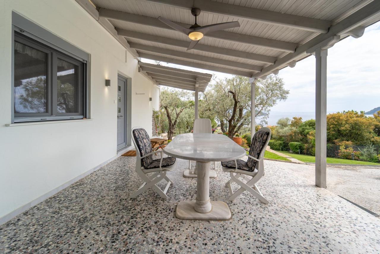 Villa Elia Kavala - Mediterranean Holiday Villa PalaiónTsiflíkion 外观 照片